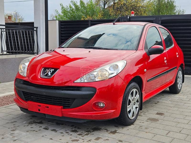 Peugeot 206 plus 1.1