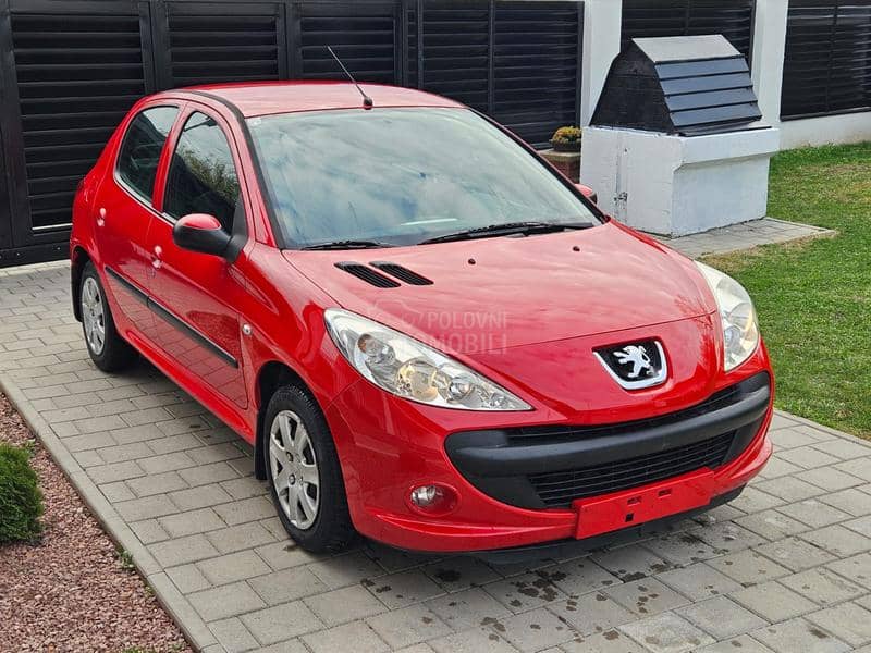 Peugeot 206 plus 1.1