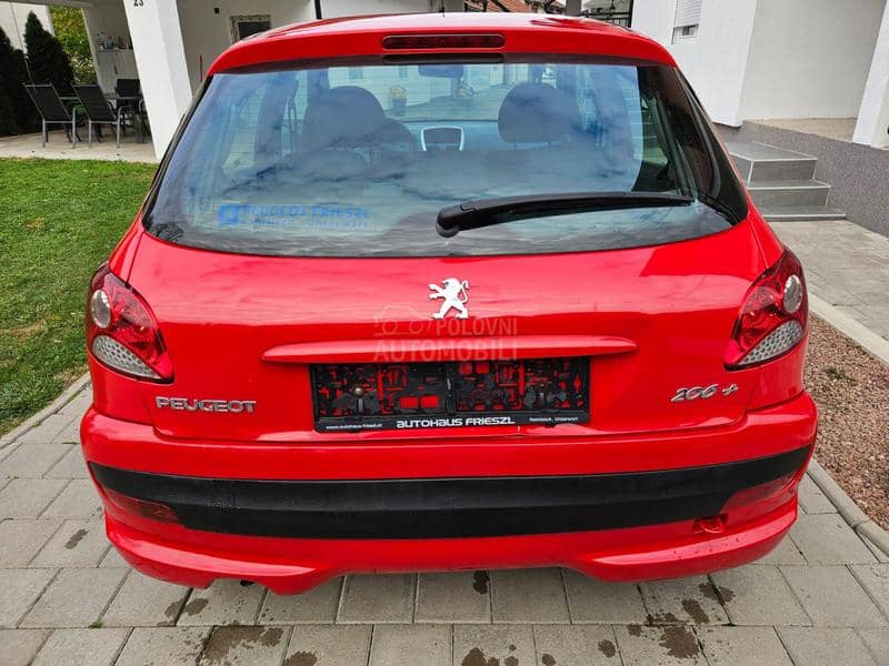 Peugeot 206 plus 1.1