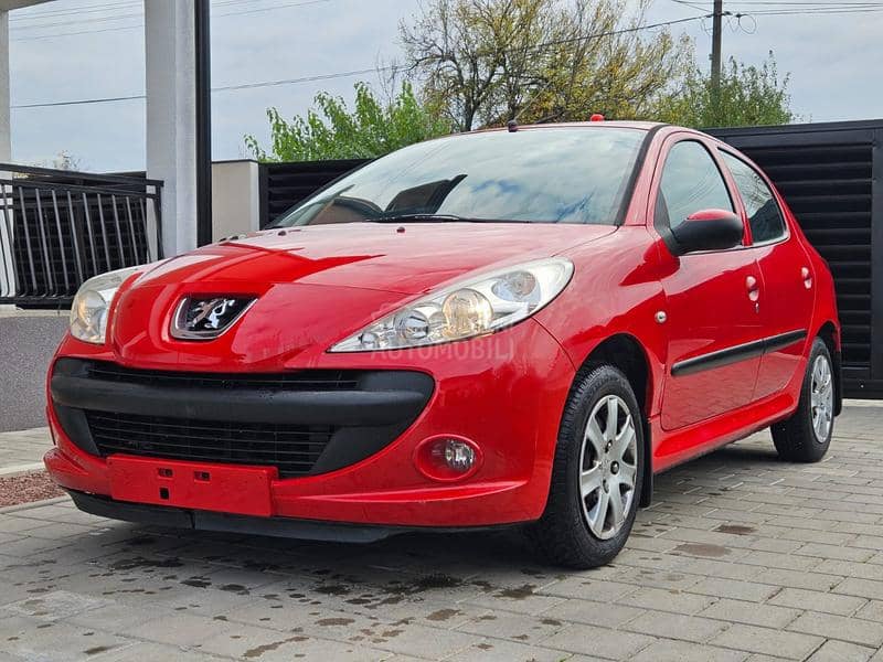 Peugeot 206 plus 1.1