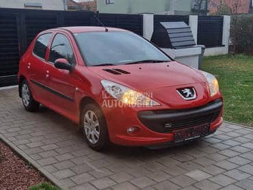 Peugeot 206 plus 1.1
