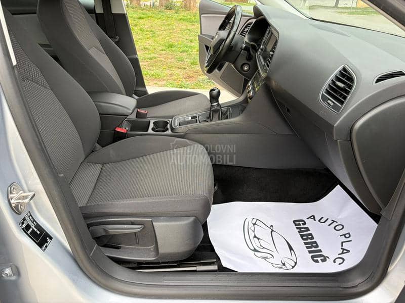 Seat Leon 1.6 TDI /LED MATRIX/