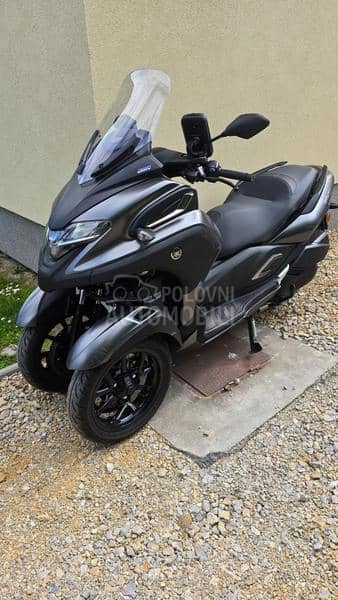 Yamaha TRICITY 300 AKRAPOVIĆ