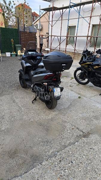 Yamaha TRICITY 300 AKRAPOVIĆ