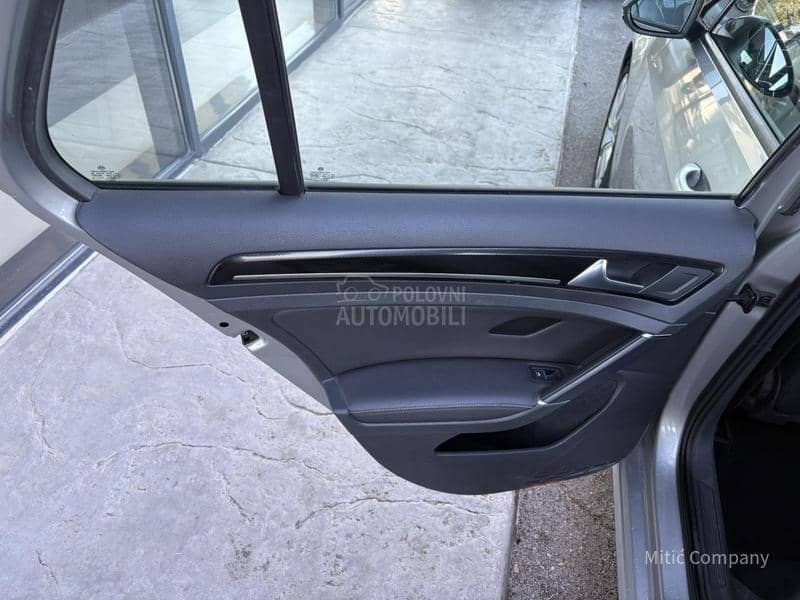 Volkswagen Golf 7 1.4tsi bluemotion