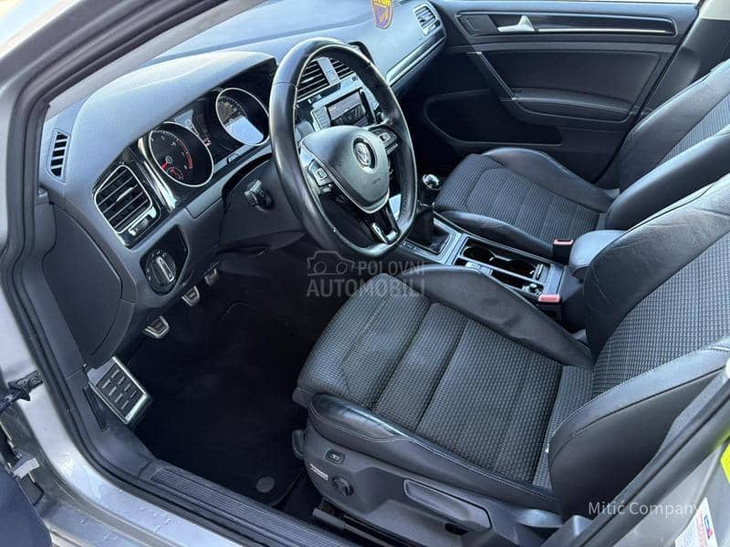 Volkswagen Golf 7 1.4tsi bluemotion