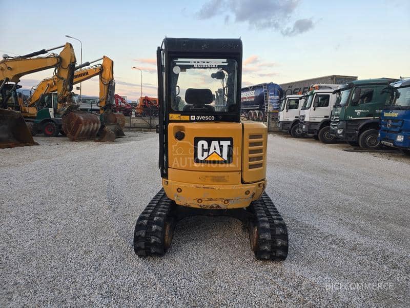 CAT 302.7DCR
