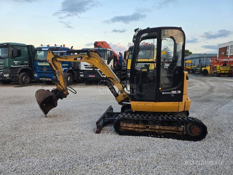 CAT 302.7DCR