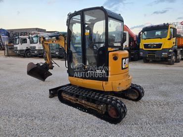 CAT 302.7DCR