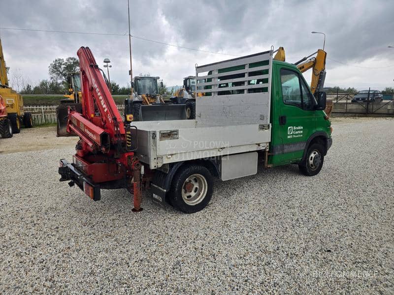 Iveco Daily 35C13 Kran