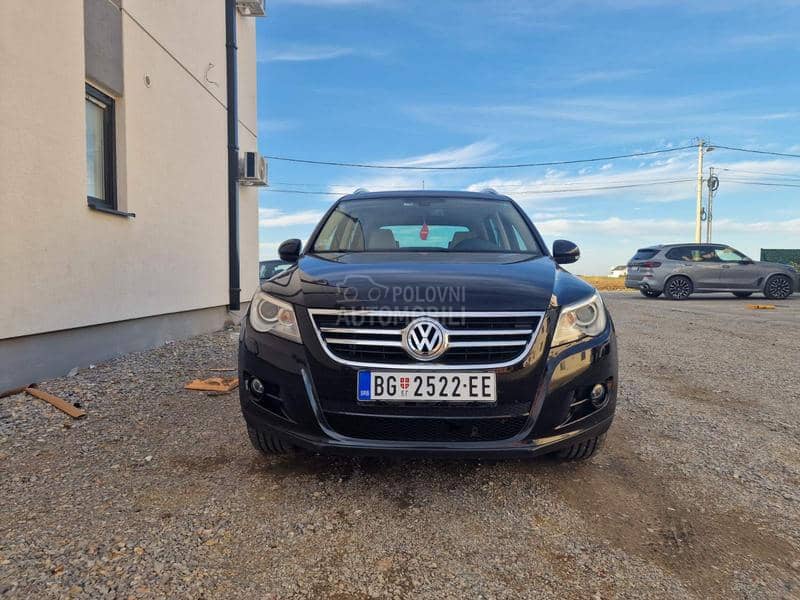 Volkswagen Tiguan NAV/PANO/4x4/FUL