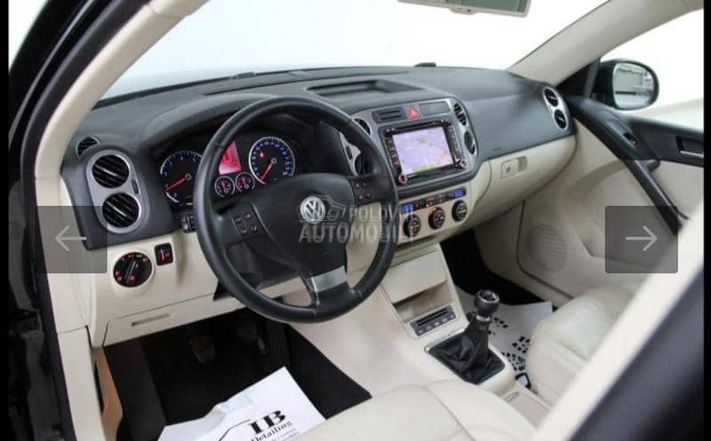 Volkswagen Tiguan NAV/PANO/4x4/FUL