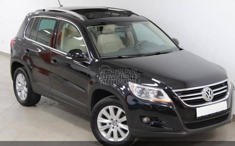 Volkswagen Tiguan NAV/PANO/4x4/FUL