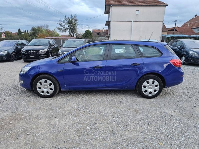 Opel Astra J 1.7