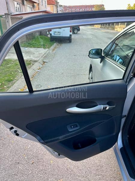 Toyota Auris 1.6 VVTI