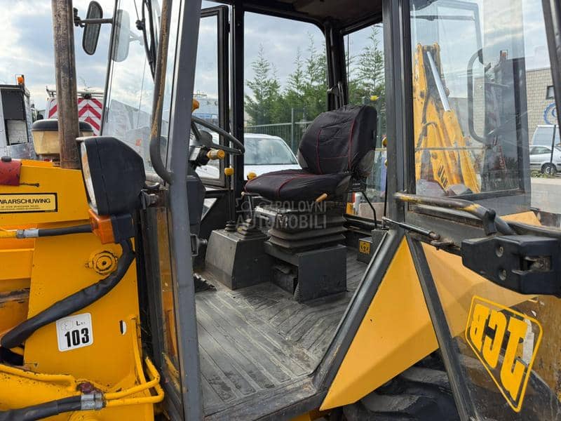 JCB 2CX  4x4x4