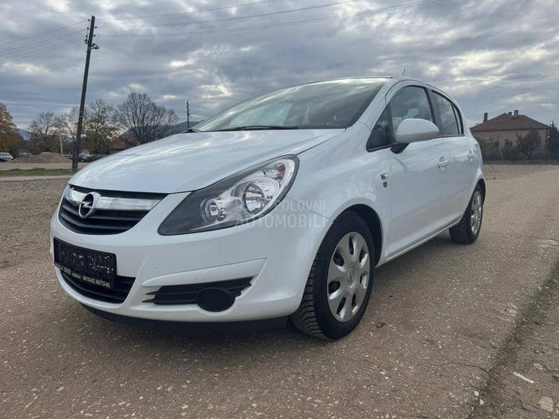 Opel Corsa D 