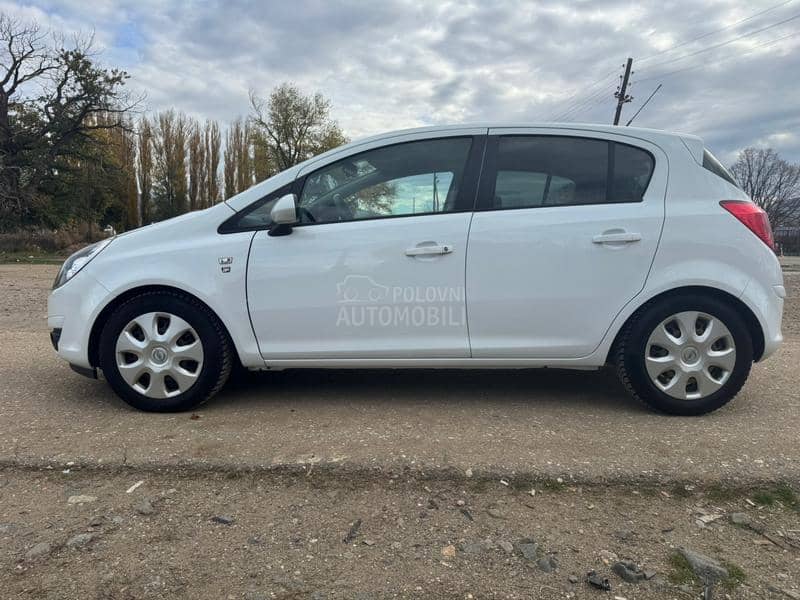 Opel Corsa D 