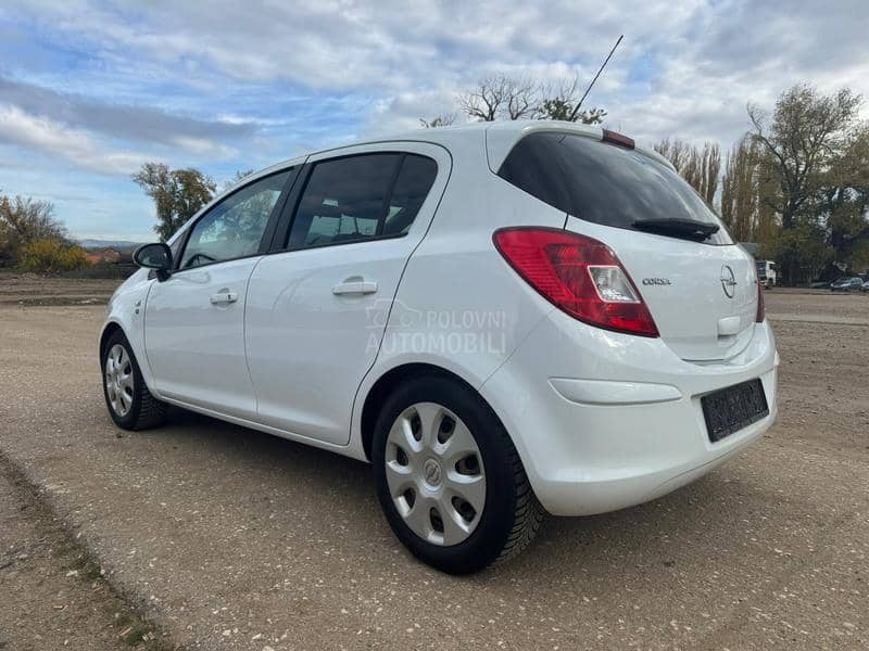 Opel Corsa D 