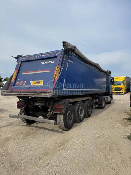 Schmitz 8.2