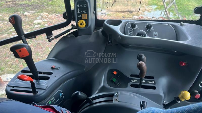 New Holland TS 115