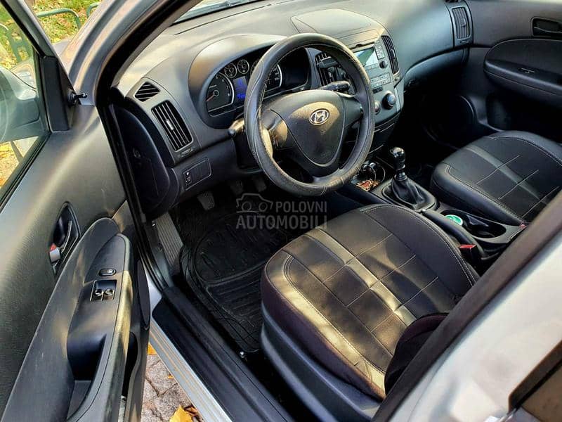 Hyundai i30 1.4 DOHC