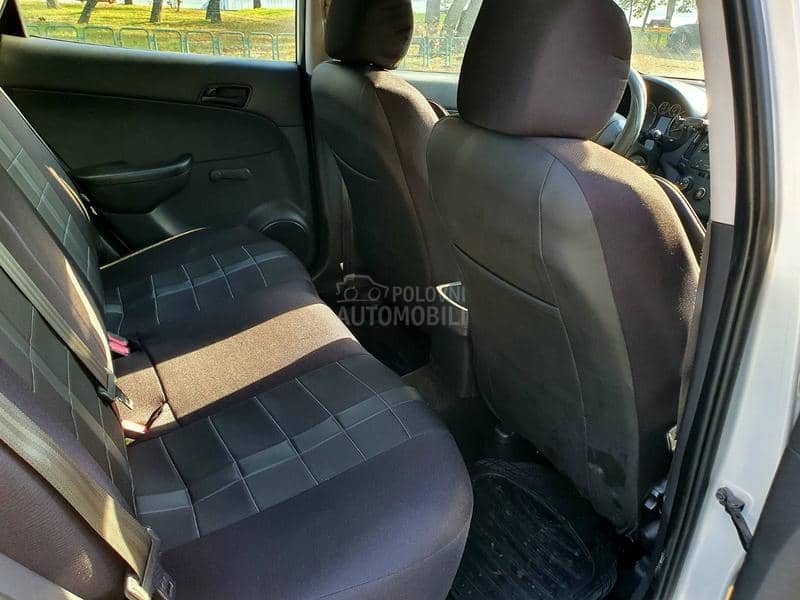 Hyundai i30 1.4 DOHC