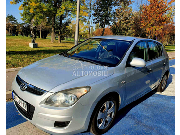 Hyundai i30 1.4 DOHC