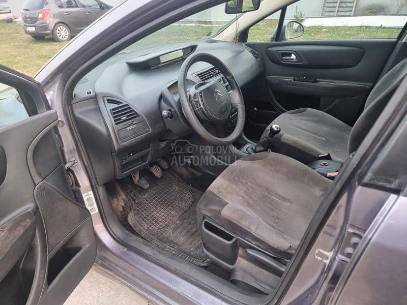Citroen C4 