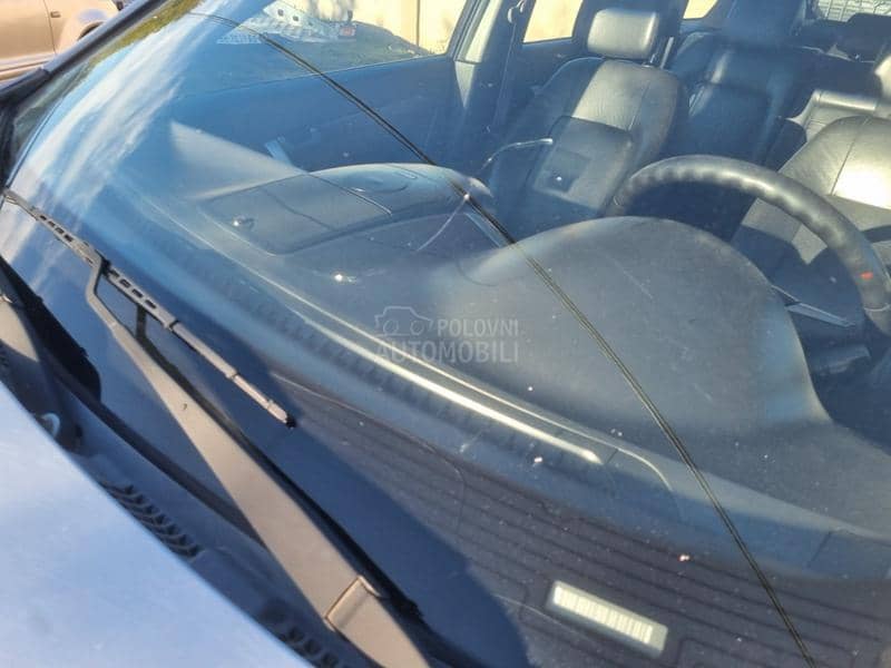 Chevrolet Captiva 4x4. 7 sedista