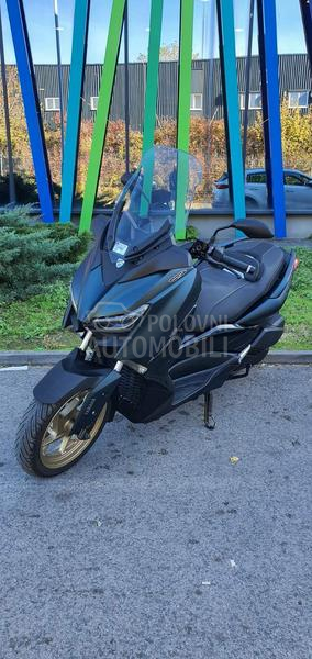 Yamaha x max xmax  tech max