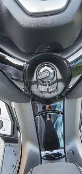 Yamaha x max xmax  tech max