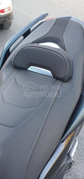 Yamaha x max xmax  tech max