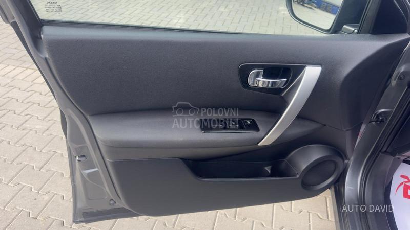 Nissan Qashqai + 2 1.6DCI 4X4 CH