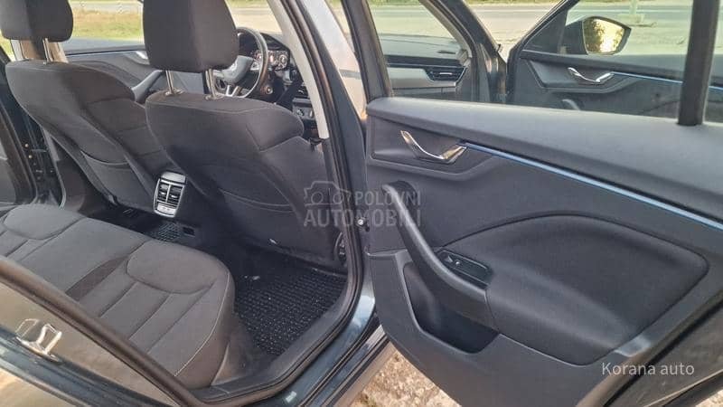 Škoda Kamiq 1.6 TDI DSG STYLE