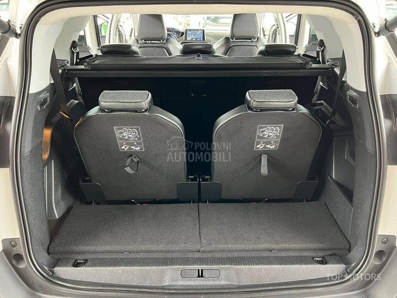 Peugeot 5008 2.0 ALLURE P.A.N.O