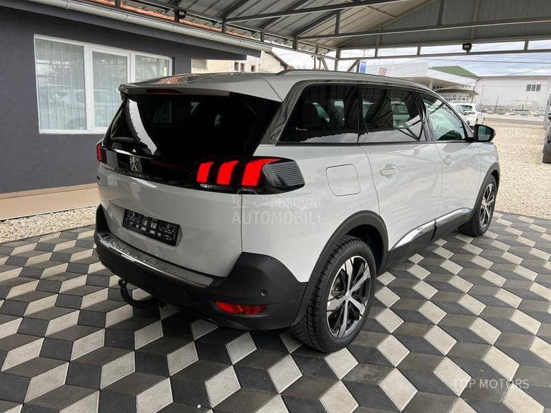 Peugeot 5008 2.0 ALLURE P.A.N.O