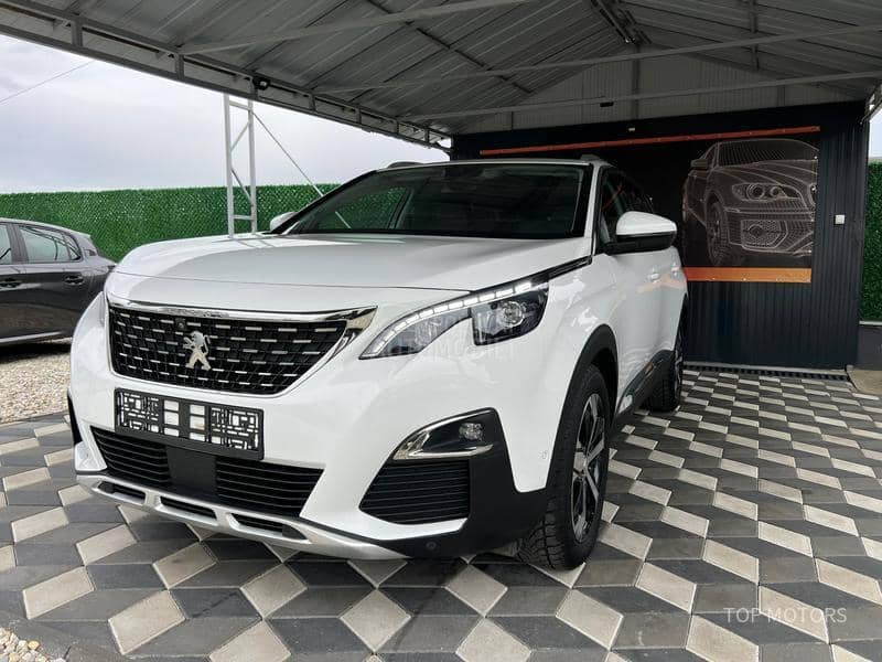 Peugeot 5008 2.0 ALLURE P.A.N.O