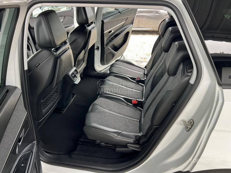 Peugeot 5008 2.0 ALLURE P.A.N.O