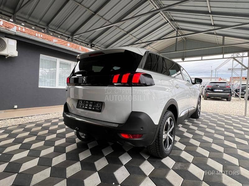 Peugeot 5008 2.0 ALLURE P.A.N.O