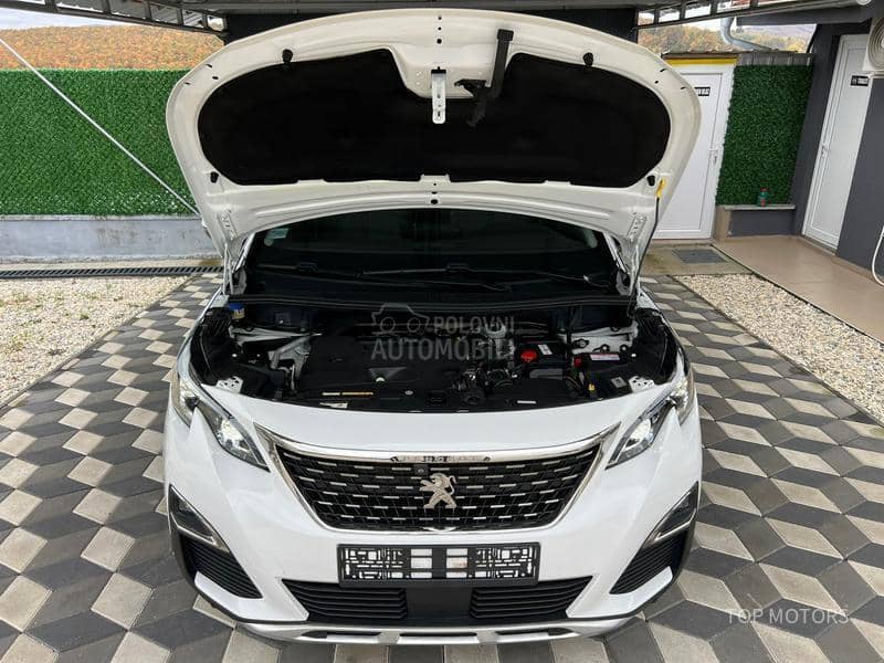 Peugeot 5008 2.0 ALLURE P.A.N.O
