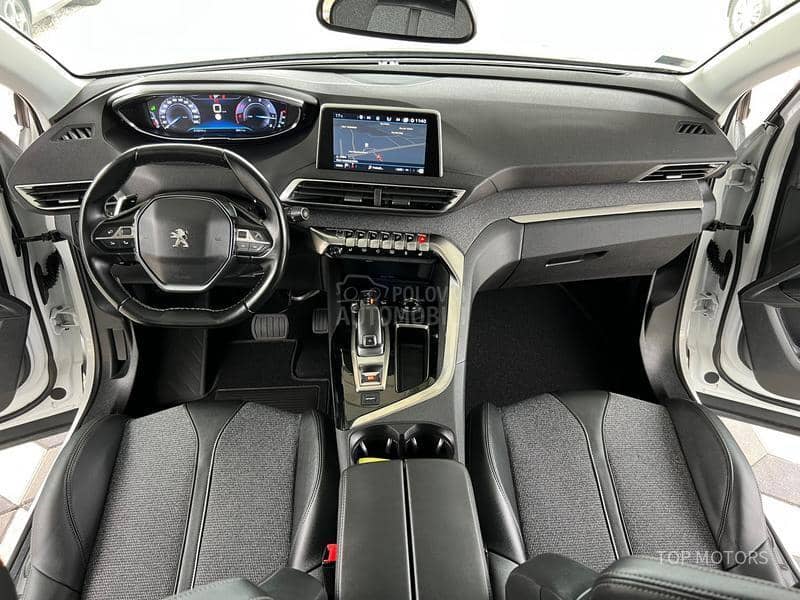 Peugeot 5008 2.0 ALLURE P.A.N.O