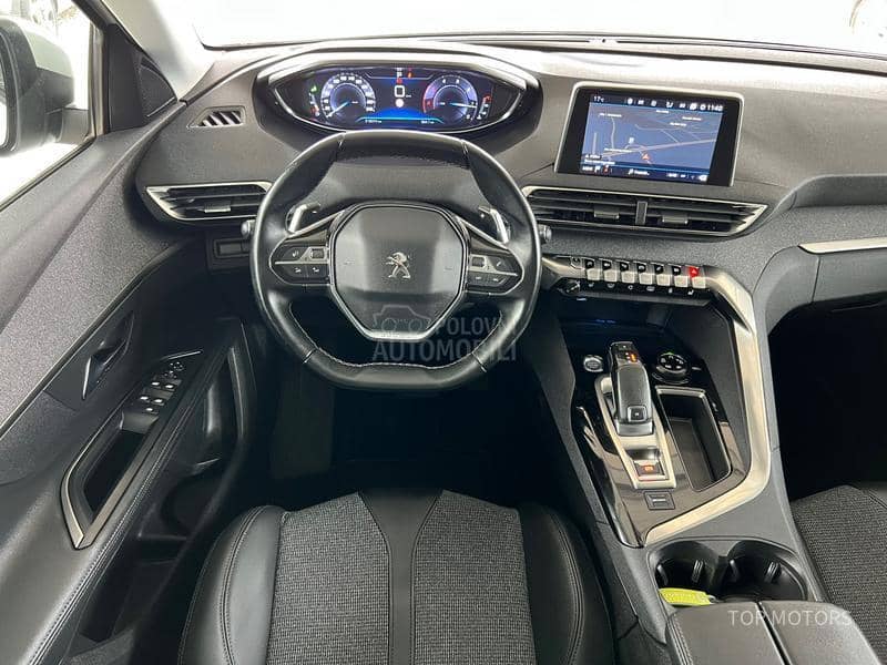 Peugeot 5008 2.0 ALLURE P.A.N.O