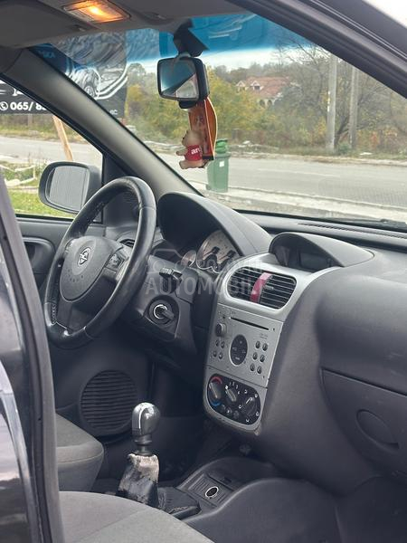 Opel Corsa C 1.7 cdti