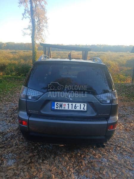 Mitsubishi Outlander 