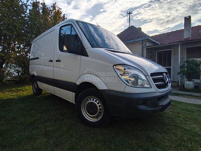 Mercedes Benz Sprinter 2.1