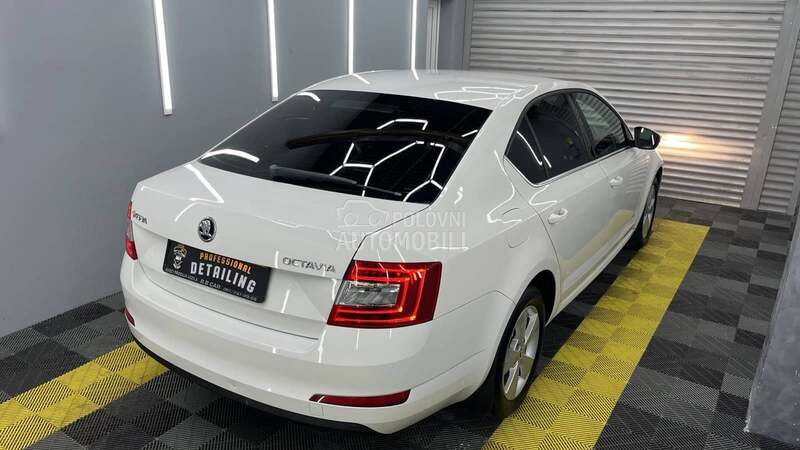 Škoda Octavia P R E M I U M
