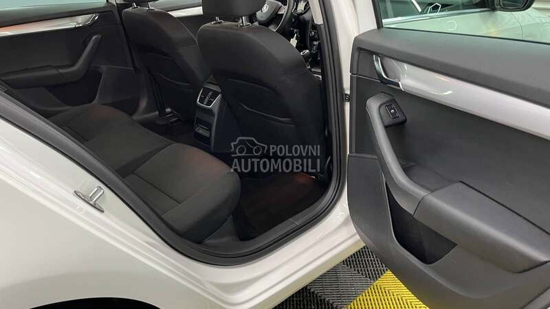 Škoda Octavia P R E M I U M