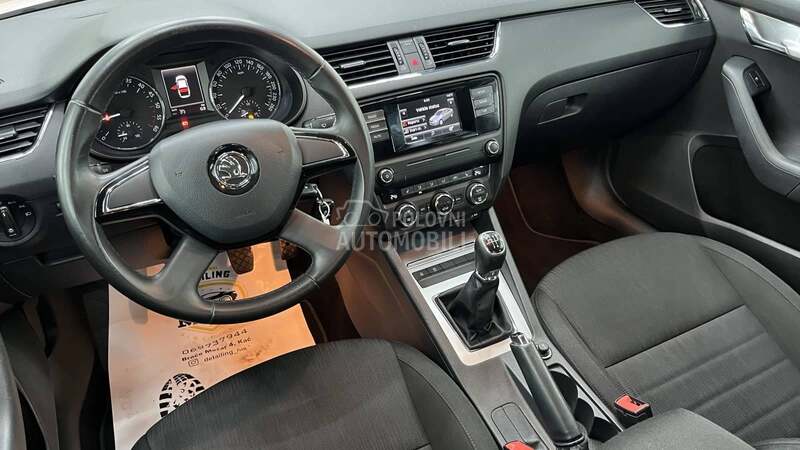 Škoda Octavia P R E M I U M