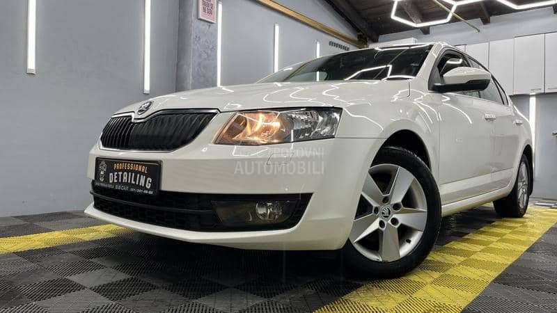Škoda Octavia P R E M I U M